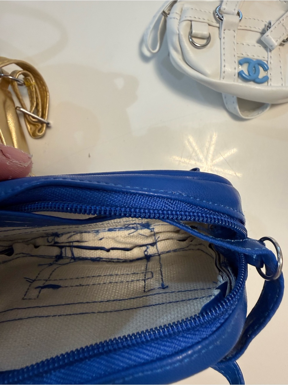 Bundle of 3 - Brand New Designer Inspired Crossbody Bag ๐๐๐ค - Picture 7 of 10
